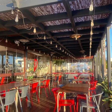 Mareta House - Boutique Bed & Breakfast