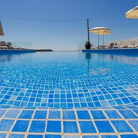 Alojamento de Acomodação e Pequeno-almoço Mareta House - Boutique 4*