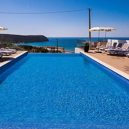 Alojamento de Acomodação e Pequeno-almoço Mareta House - Boutique 4*