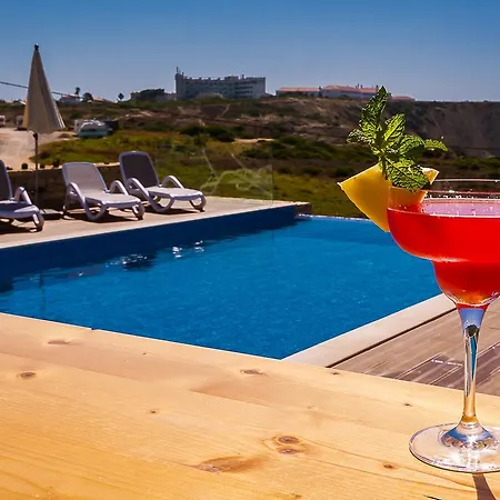 Alojamento de Acomodação e Pequeno-almoço Mareta House - Boutique 4*